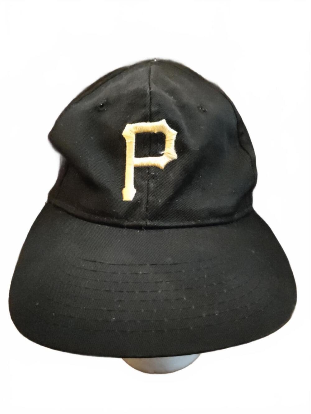 vintage Pittsburgh Pirates MLB Hat missing button